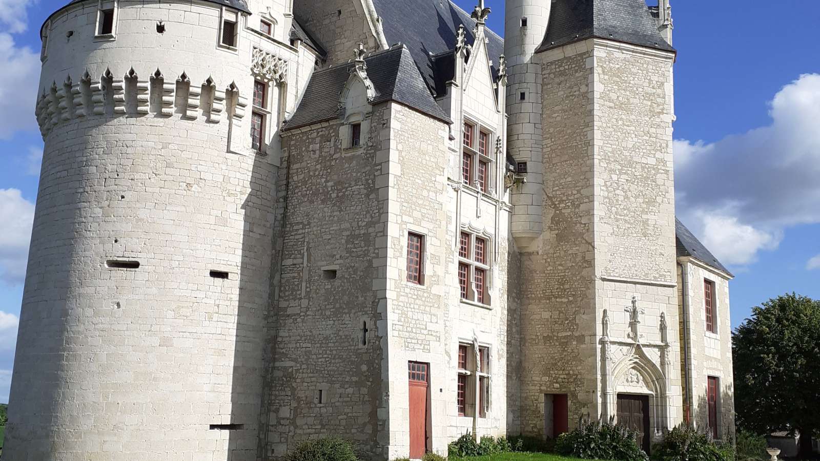 Circuit Explorer Autrement Neuvicq le Château NeuvicqleChâteau