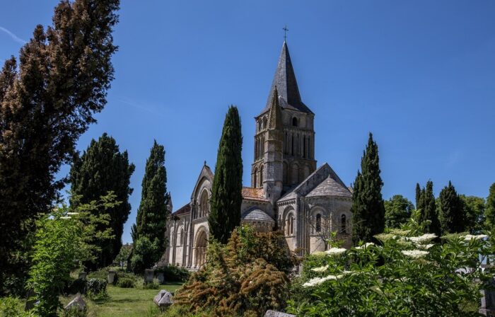 église d'Aulnay de Saintonge