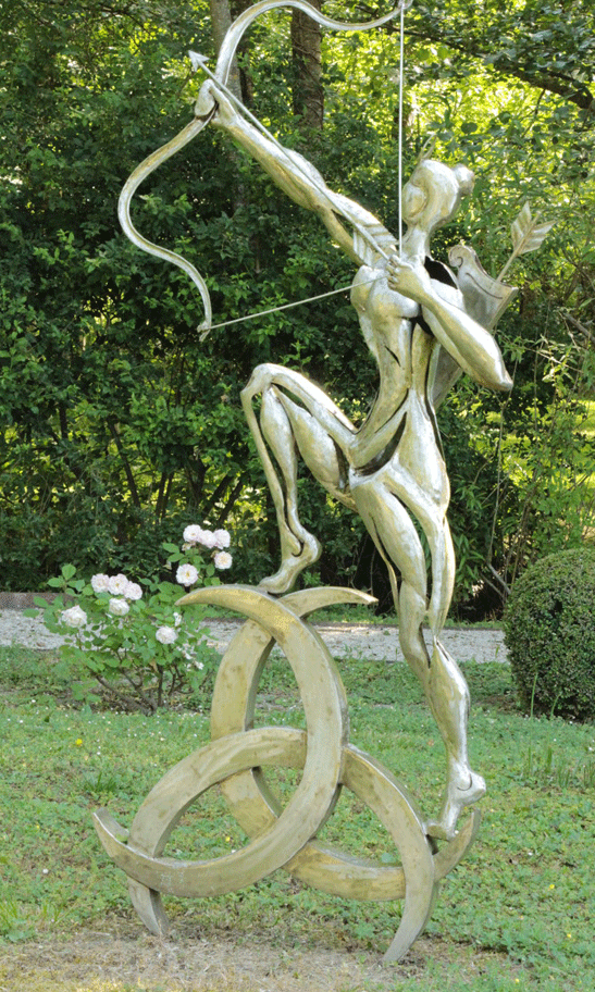 Sculpture1 jardin du chateau de Dampierre