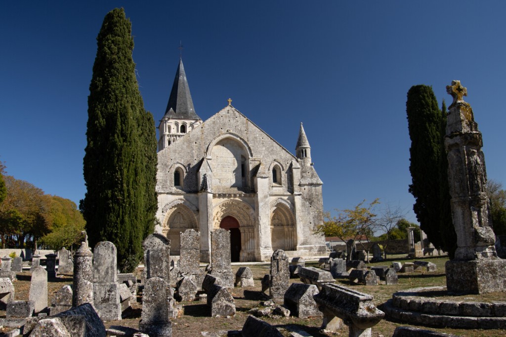 Eglise Saint-Pierre d'Aulnay